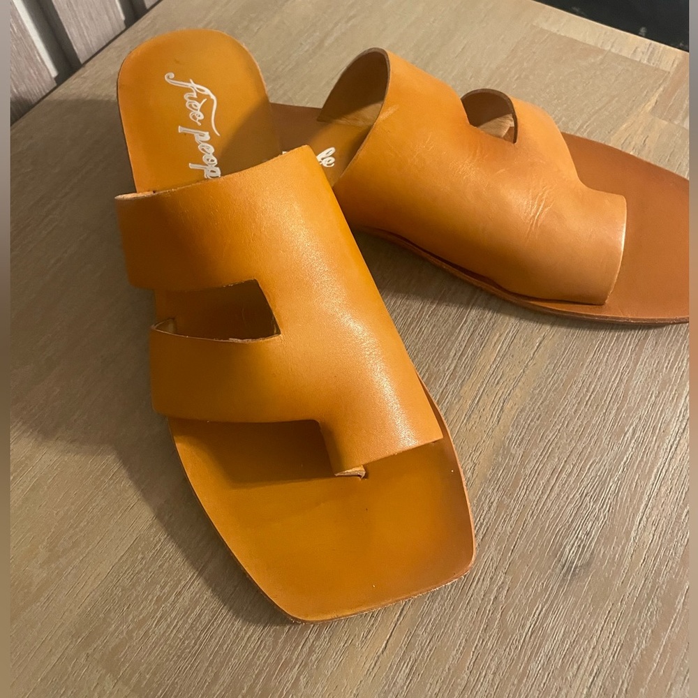 Free people orange sandals